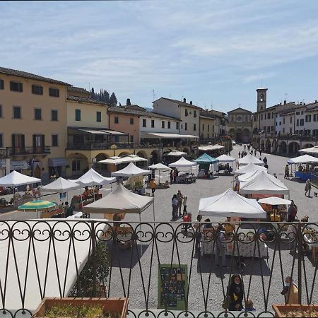Casa Remo - Dolce Soggiorno Nella Piazza Di Greve Греве-ин-Кьянти Экстерьер фото