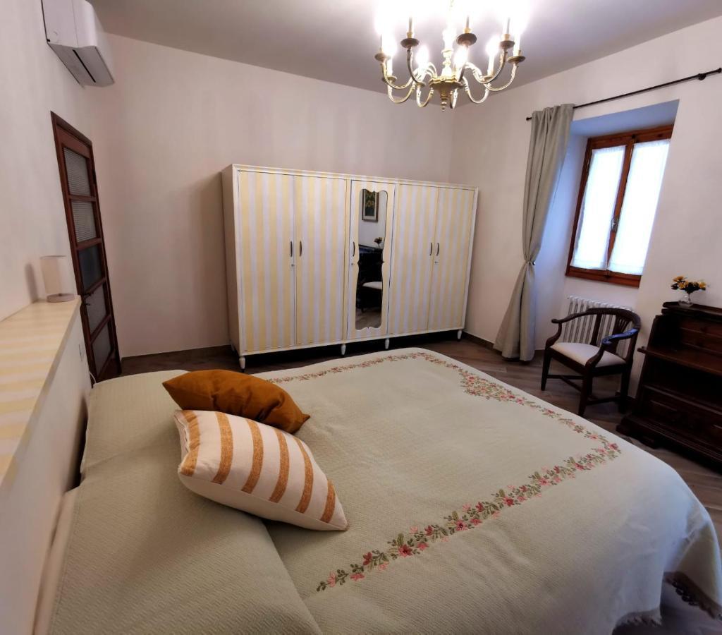 Casa Remo - Dolce Soggiorno Nella Piazza Di Greve Греве-ин-Кьянти Экстерьер фото