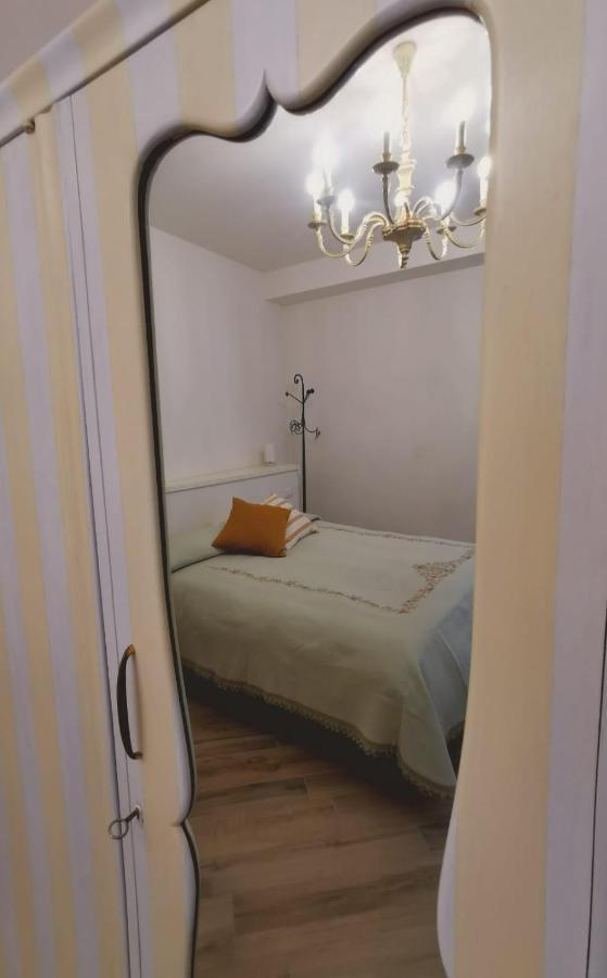 Casa Remo - Dolce Soggiorno Nella Piazza Di Greve Греве-ин-Кьянти Экстерьер фото