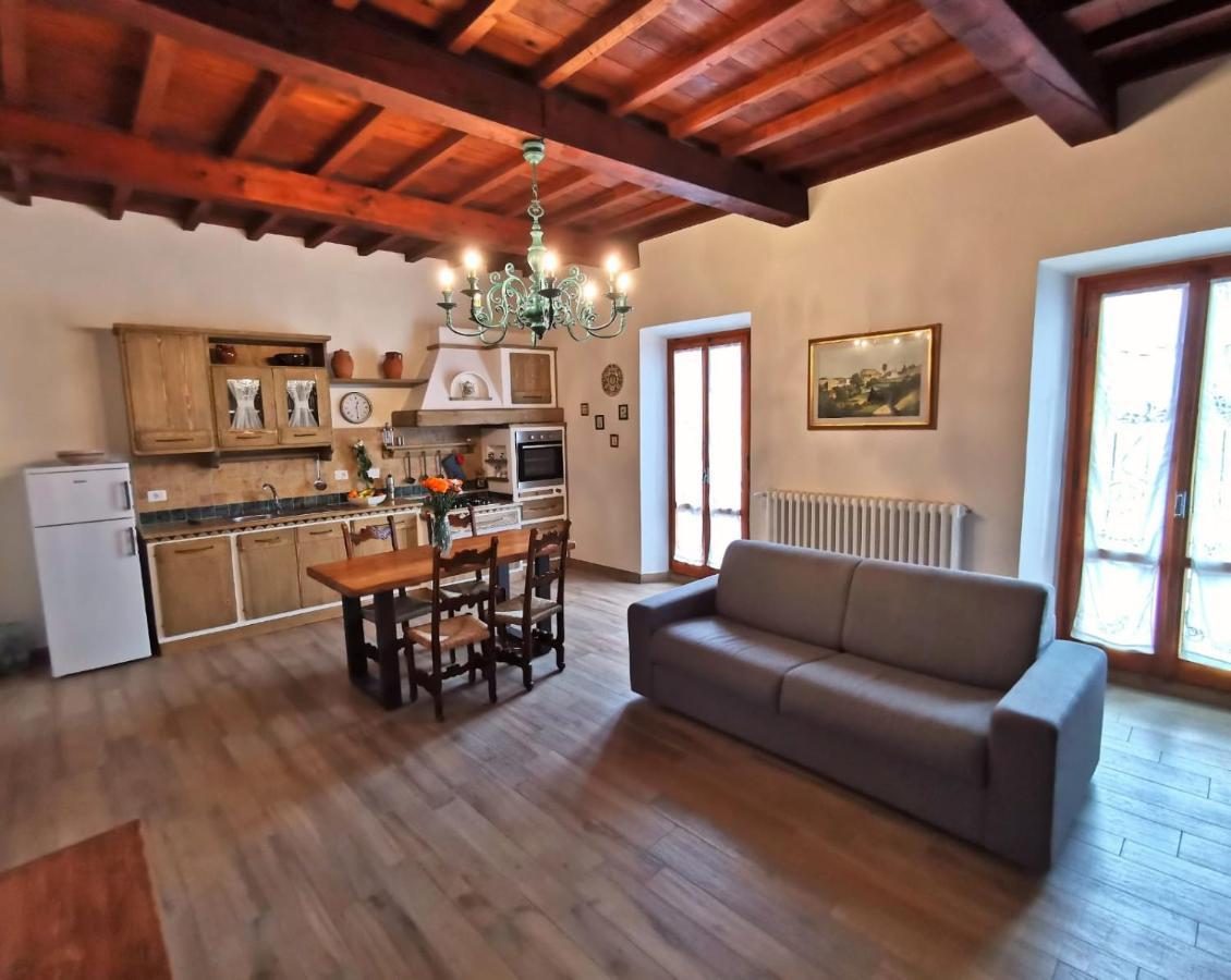 Casa Remo - Dolce Soggiorno Nella Piazza Di Greve Греве-ин-Кьянти Экстерьер фото